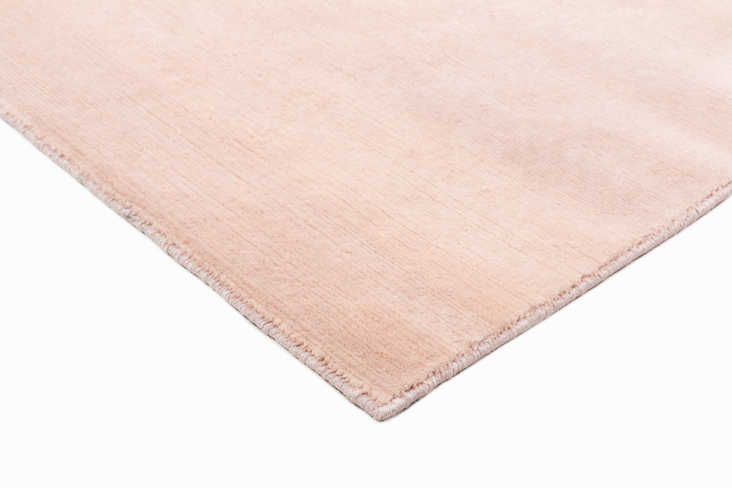 Juliette West | 7'6" (W) x 10'10" (L)