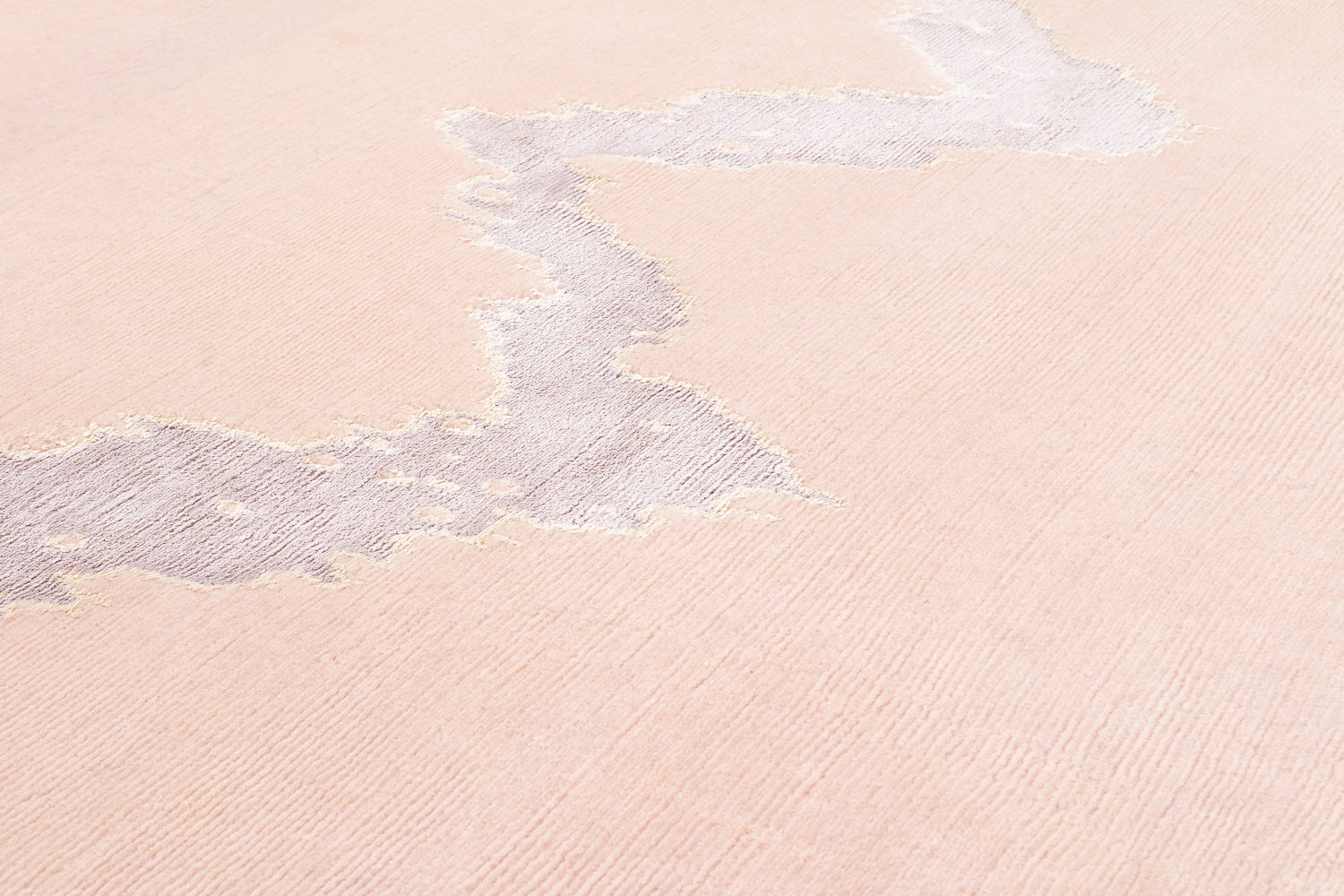 Juliette West | 7'6" (W) x 10'10" (L)