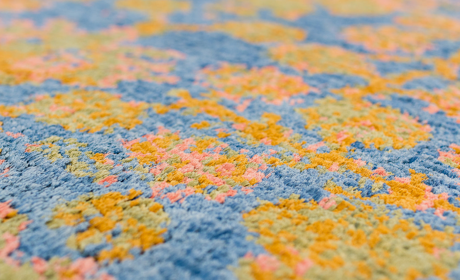 Oushak Neonage | 11' (W) x 13' (L)