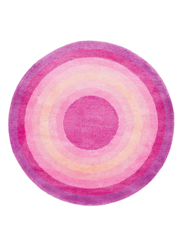 Cher Bullseye | 3' (W) x 3' (L)