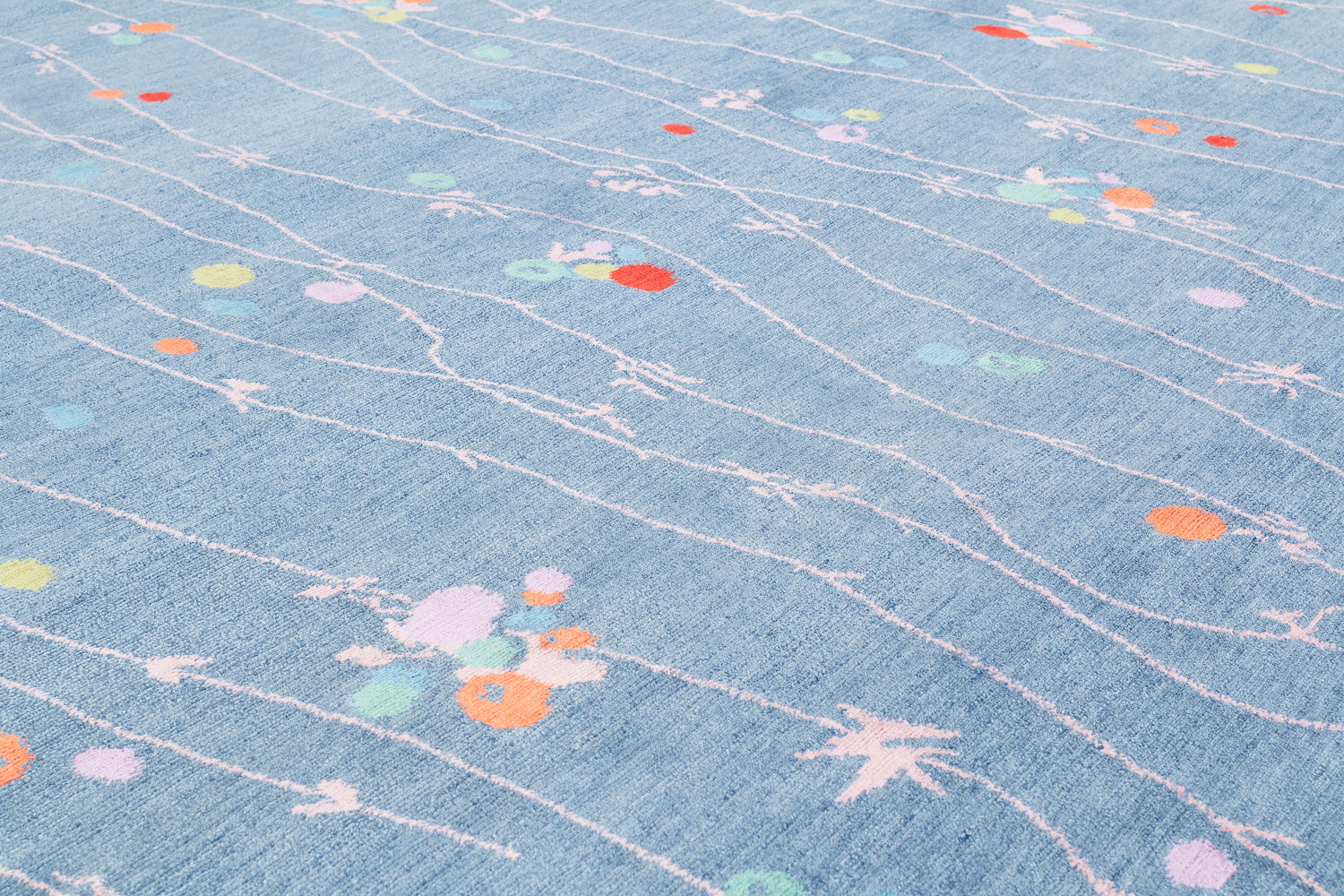 Japanese Vine Dark Indigo | 10' (W) x 14' (L)