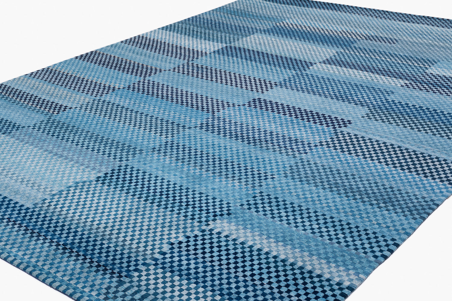 Checkerboard Motley | 10'1 (W) x 13'11" (L)