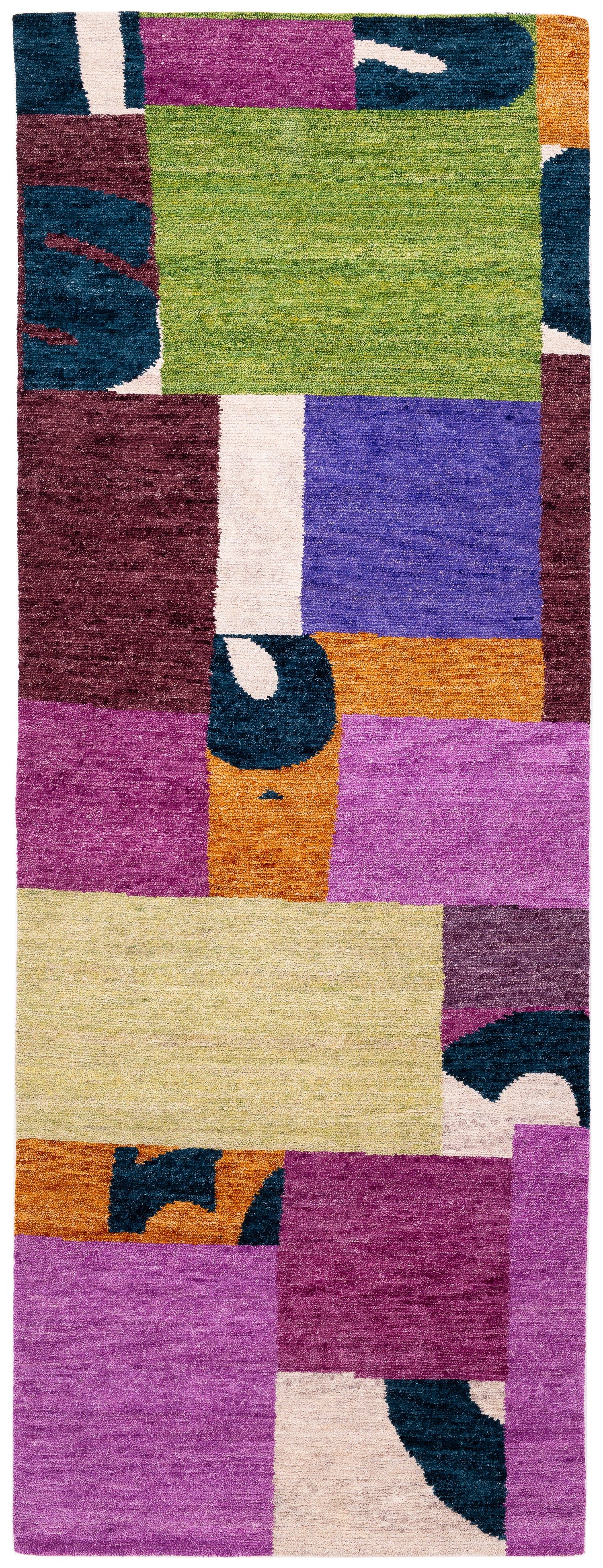 Donna | 3'9" (W) x 10'2" (L)