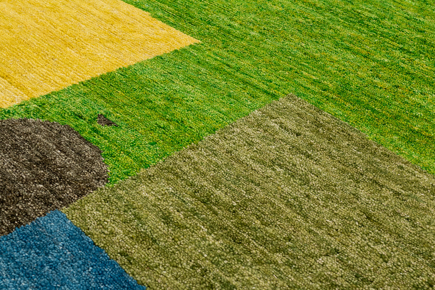 Zeeland | 3'9" (W) x 10' (L)