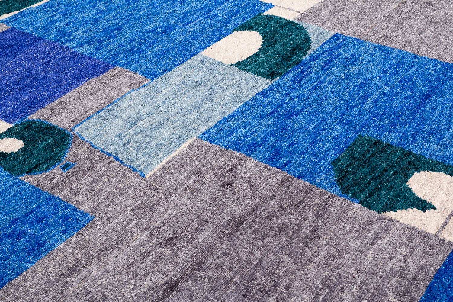 Mati | 5' (W) x 8' (L)