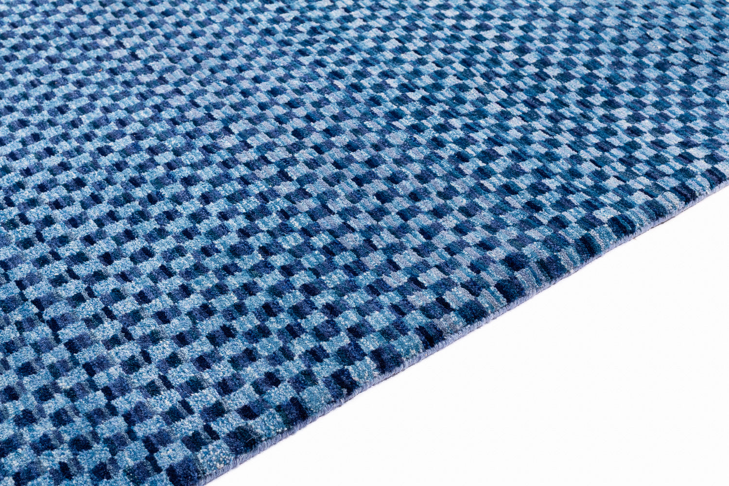 Checkerboard | 9'1 (W) x 12'1" (L)