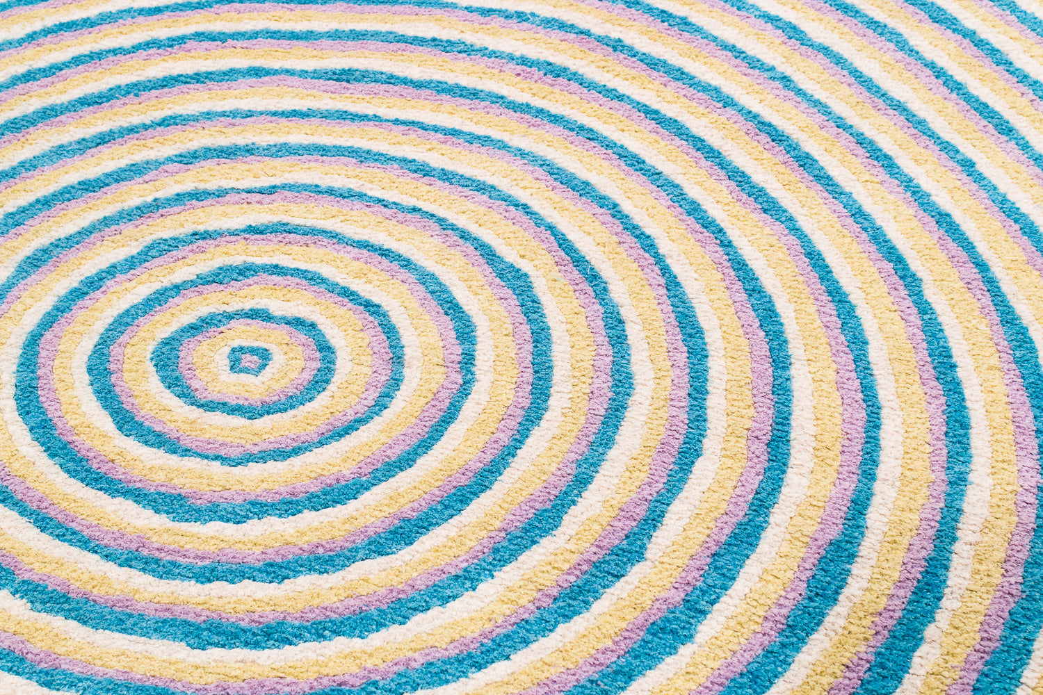 Paradise Bullseye | 4' (W) x 4' (L)