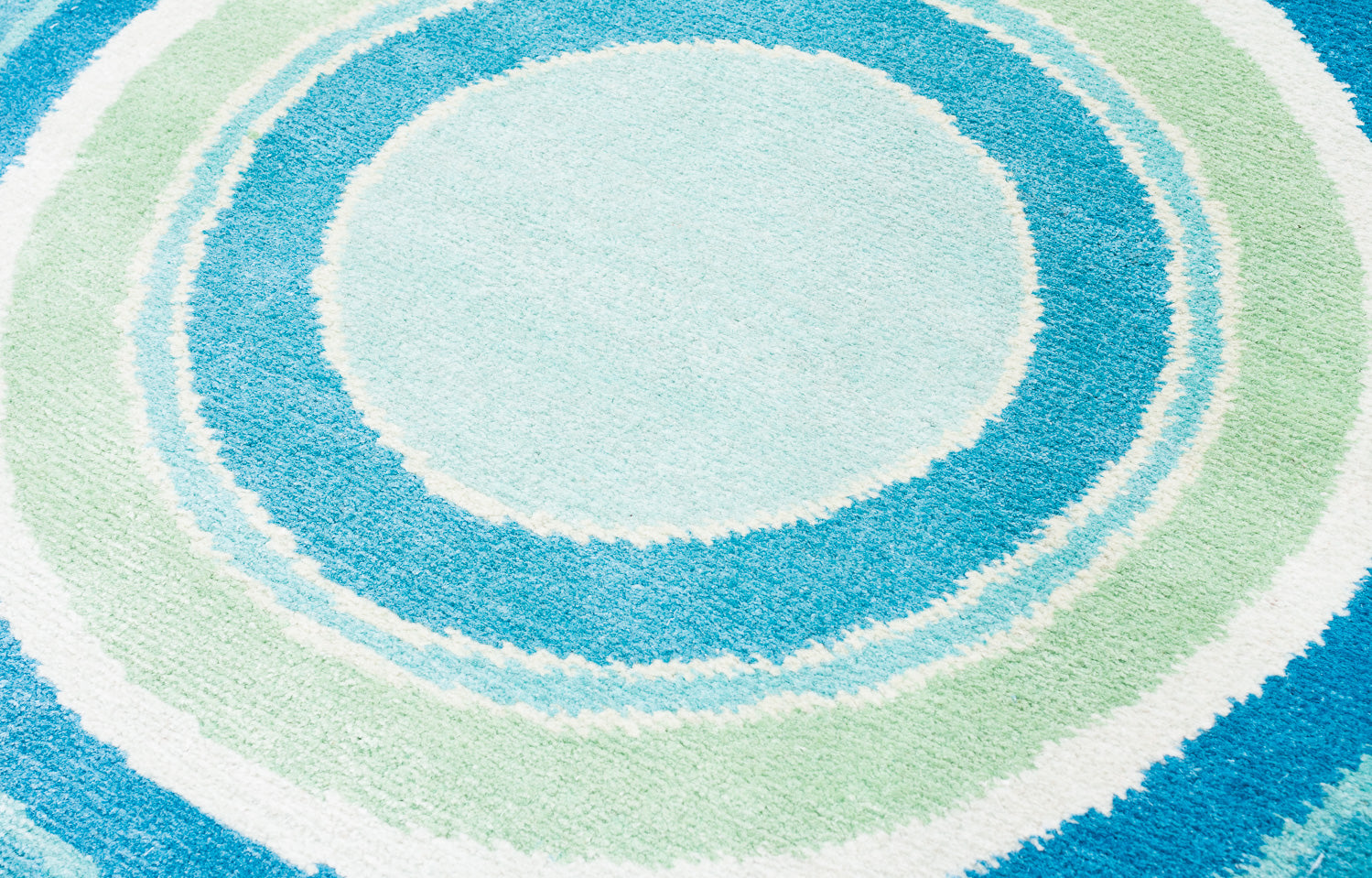 F. Scott Bullseye | 2' (W) x 2' (L)