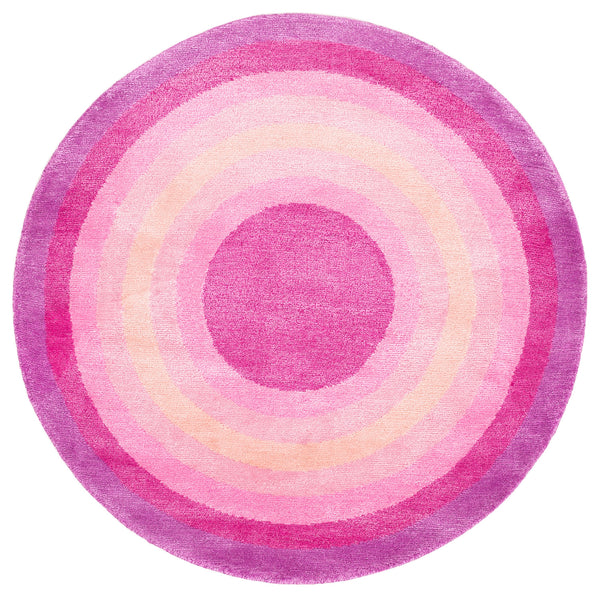 Cher Bullseye | 3' (W) x 3' (L)