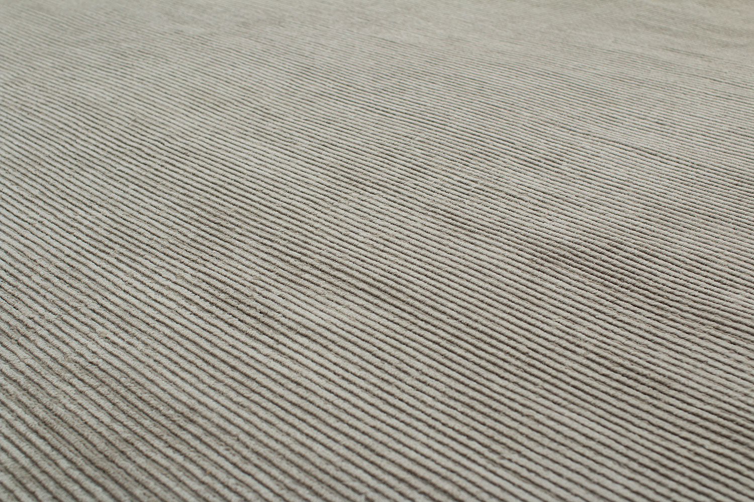 Corduroy Silver with Silk Border