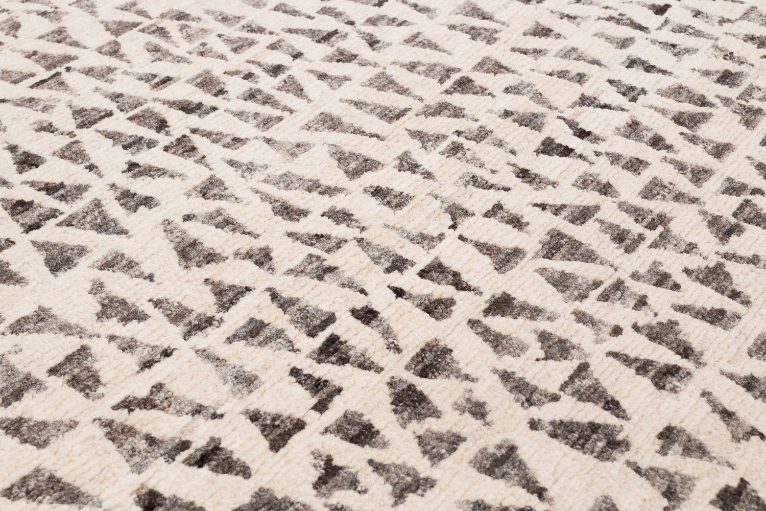 Dancing Triangles Natural