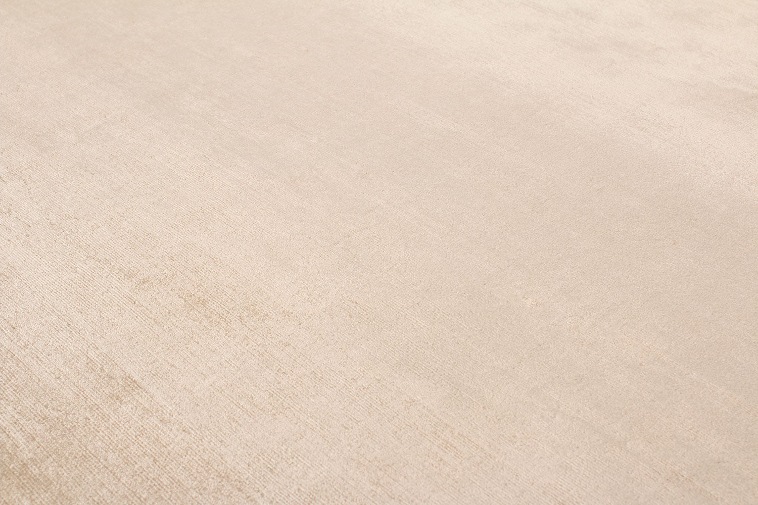 Color Field Ivory