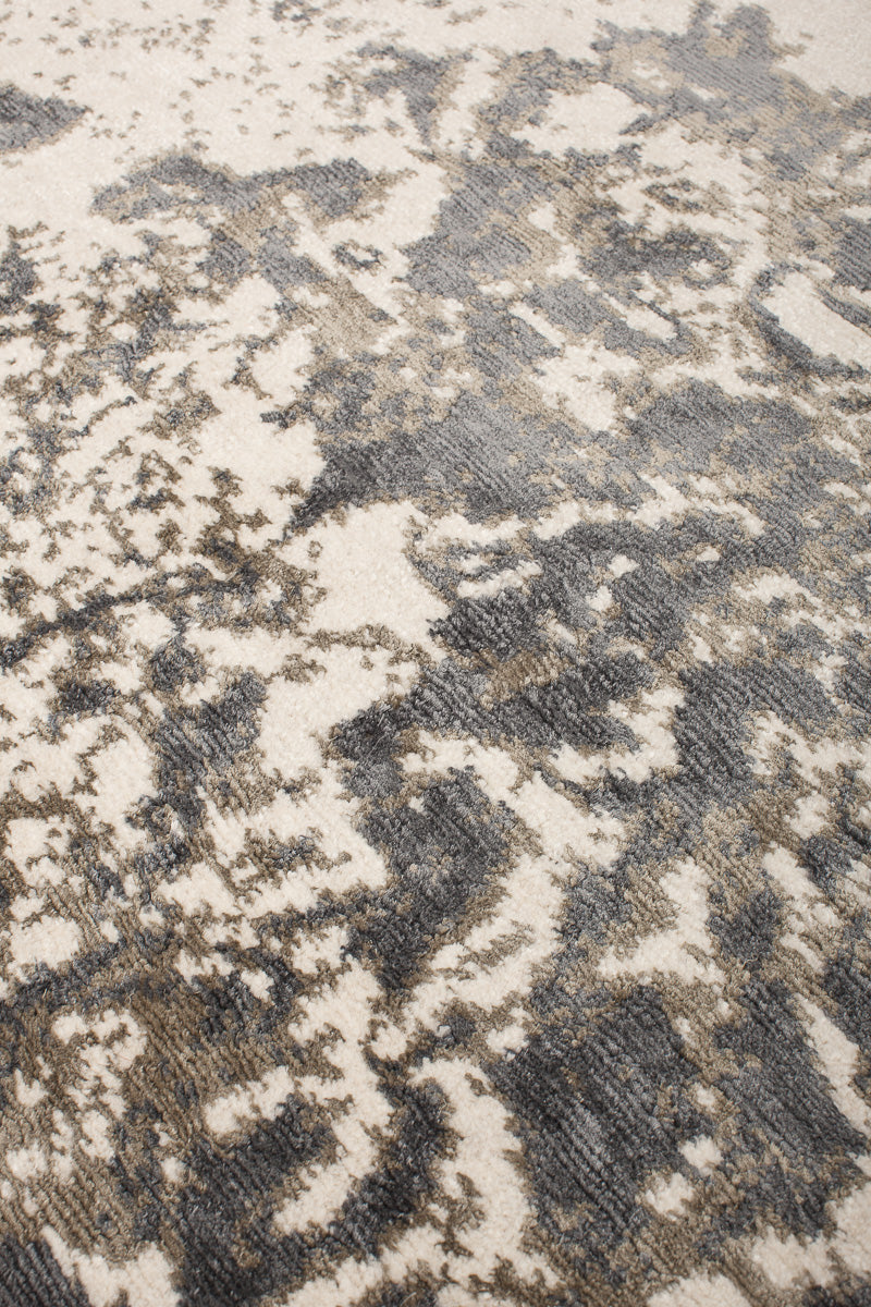 Elsinore | 9' (W) x 12' (L)