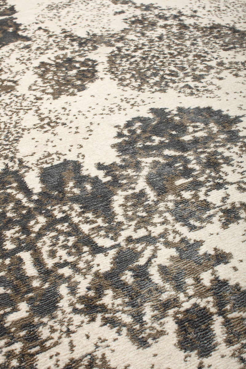 Elsinore | 9' (W) x 12' (L)