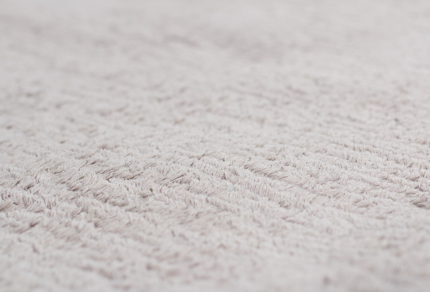 Solid Silk Shag | 10' (W) x 14' (L)