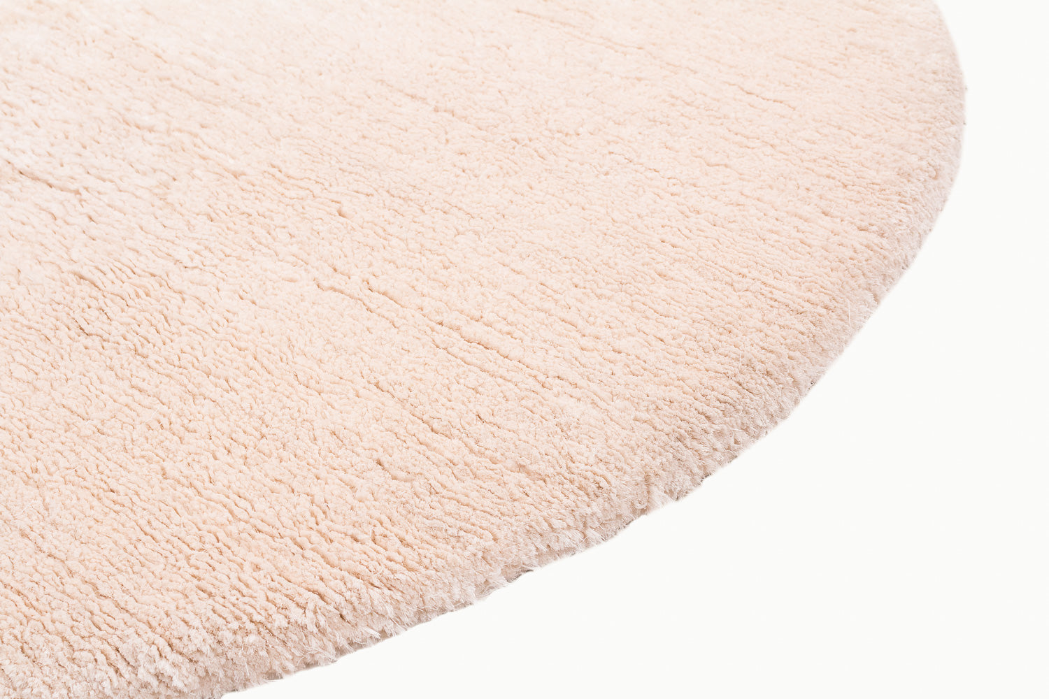 Round Cream Silk Shag | 4’5” (W) x 4’6” (L)