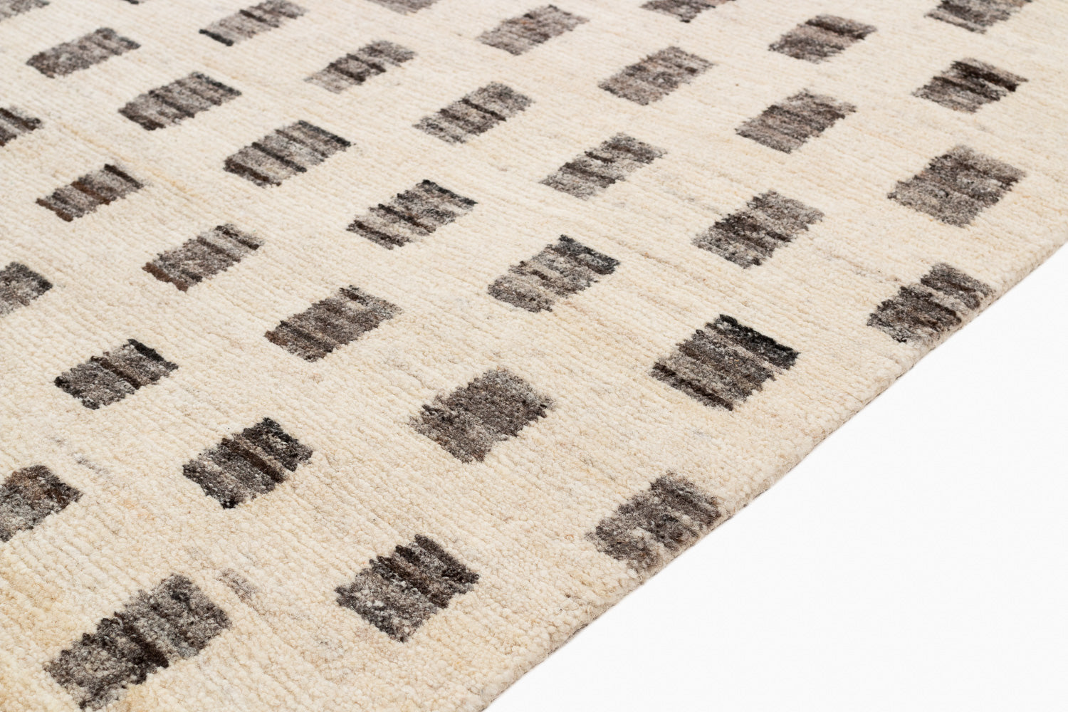 Square Field | 10' (W) x 14' (L)