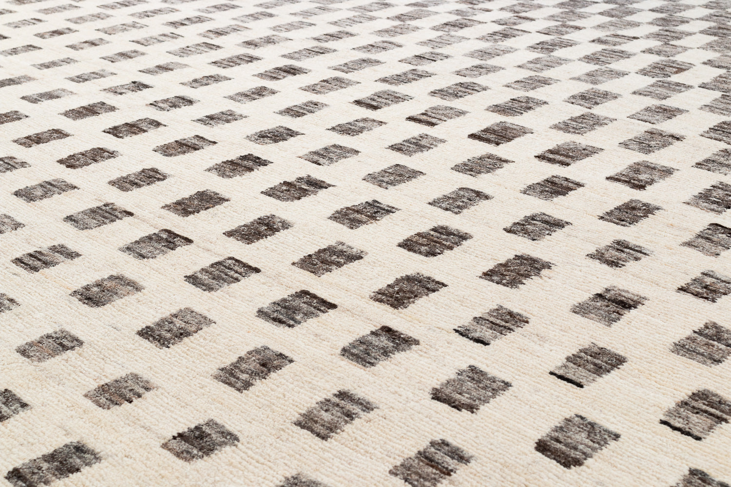 Square Field | 10' (W) x 14' (L)