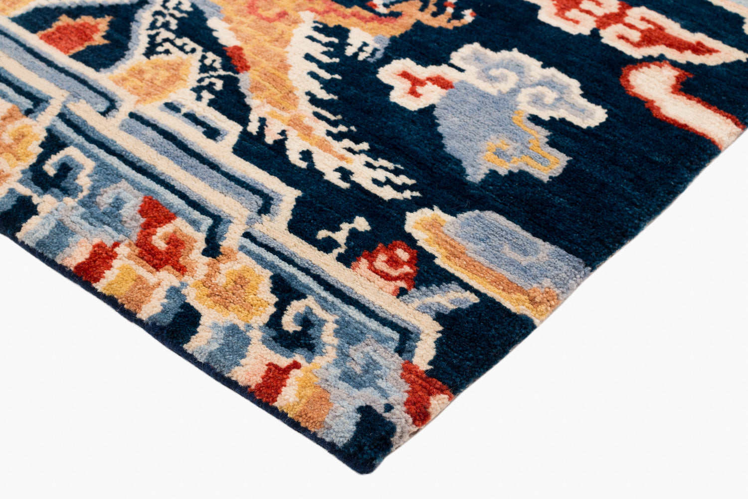Fire Dragon | 3' (W) x 6' (L)