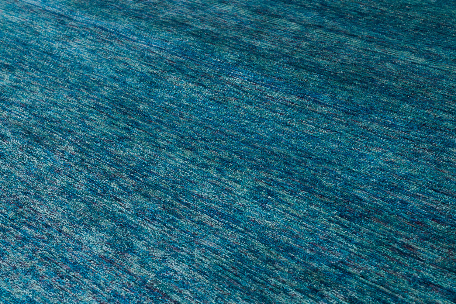 Solid Twill With End Panels | 8'2" (W) x 10' (L)