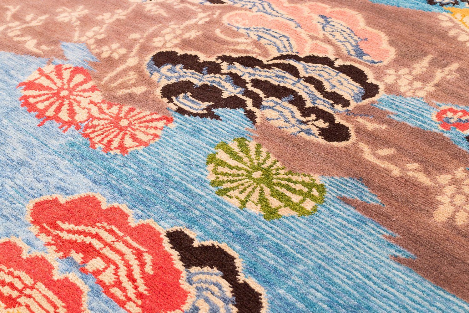 Mountain Blossom Autumn Oval | 9' (W) x 12' (L)