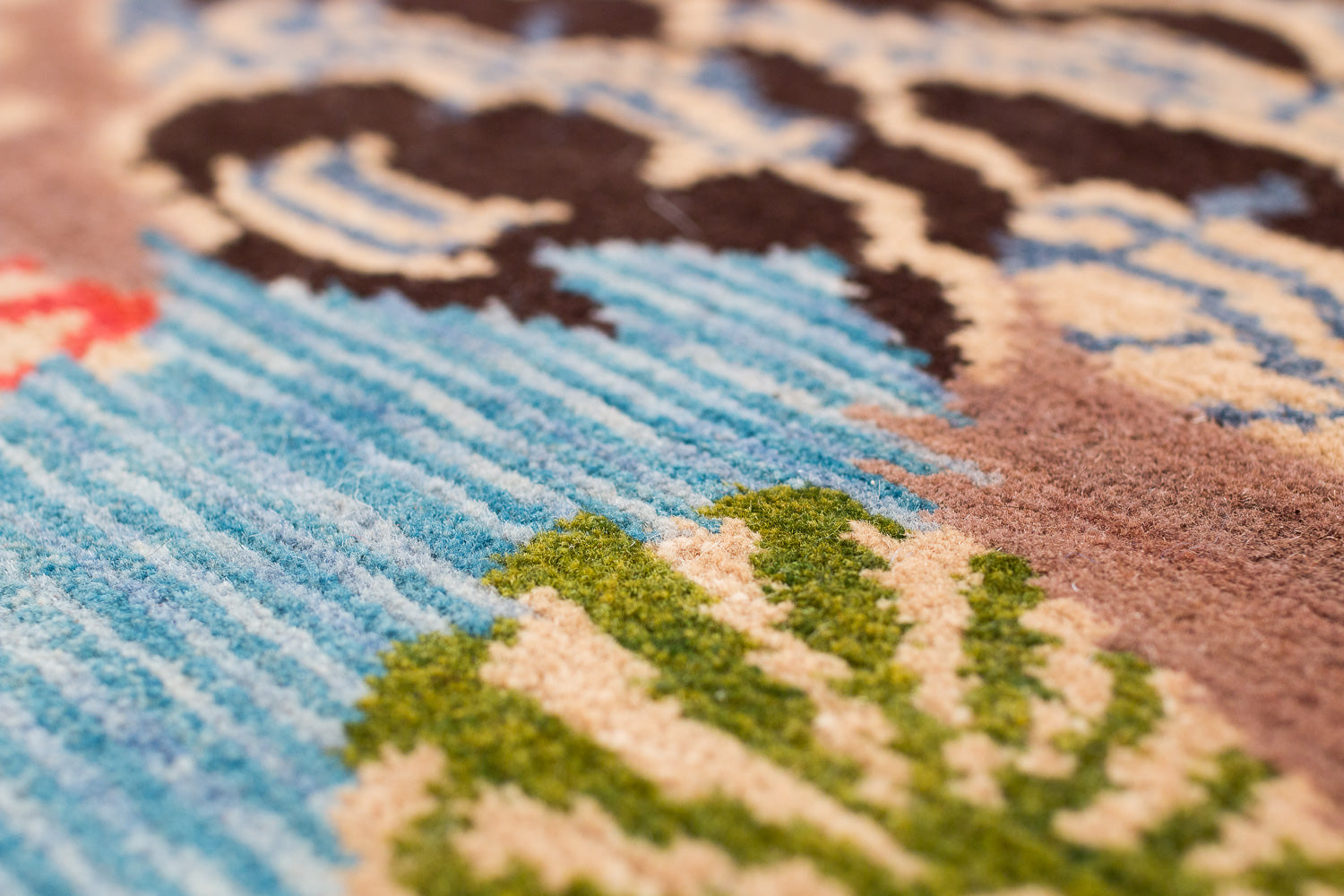 Mountain Blossom Autumn Oval | 9' (W) x 12' (L)