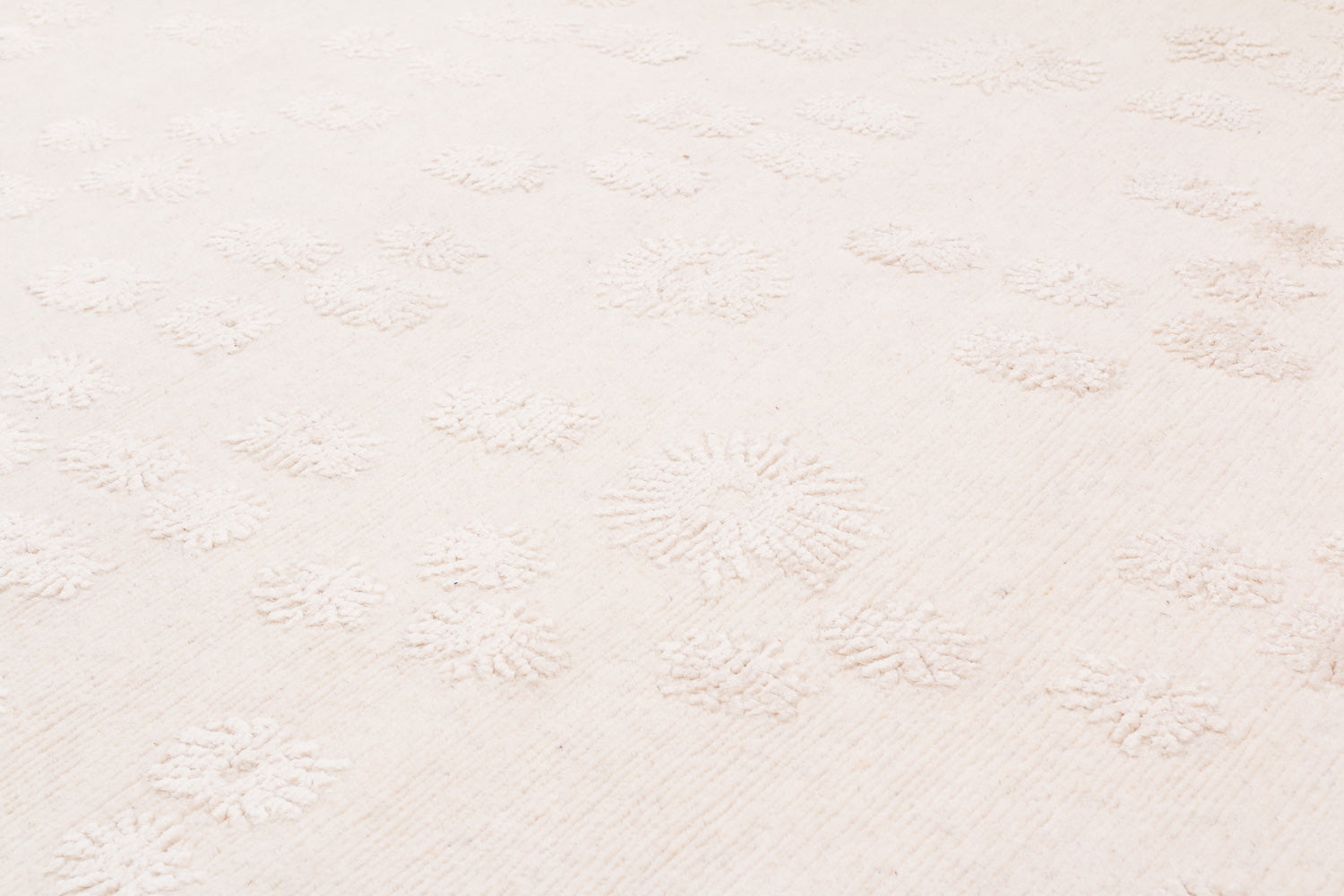 Japanese Asterisk High/Low | 5'2" (W) x 7' (L)