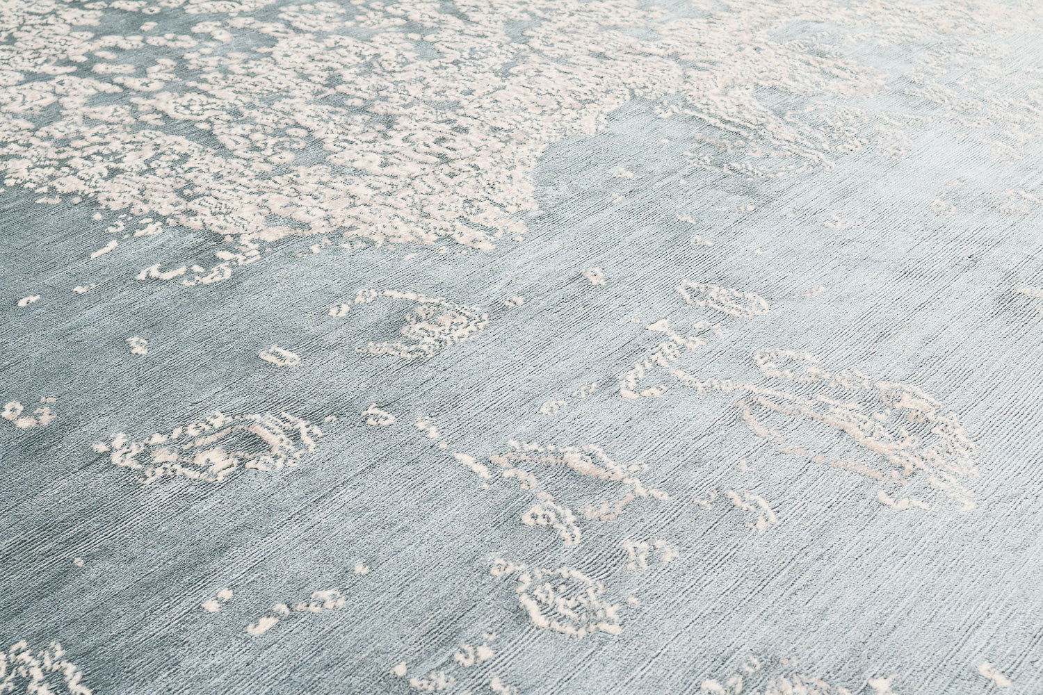 Aquarium Seafoam | 10' (W) x 14'2" (L)