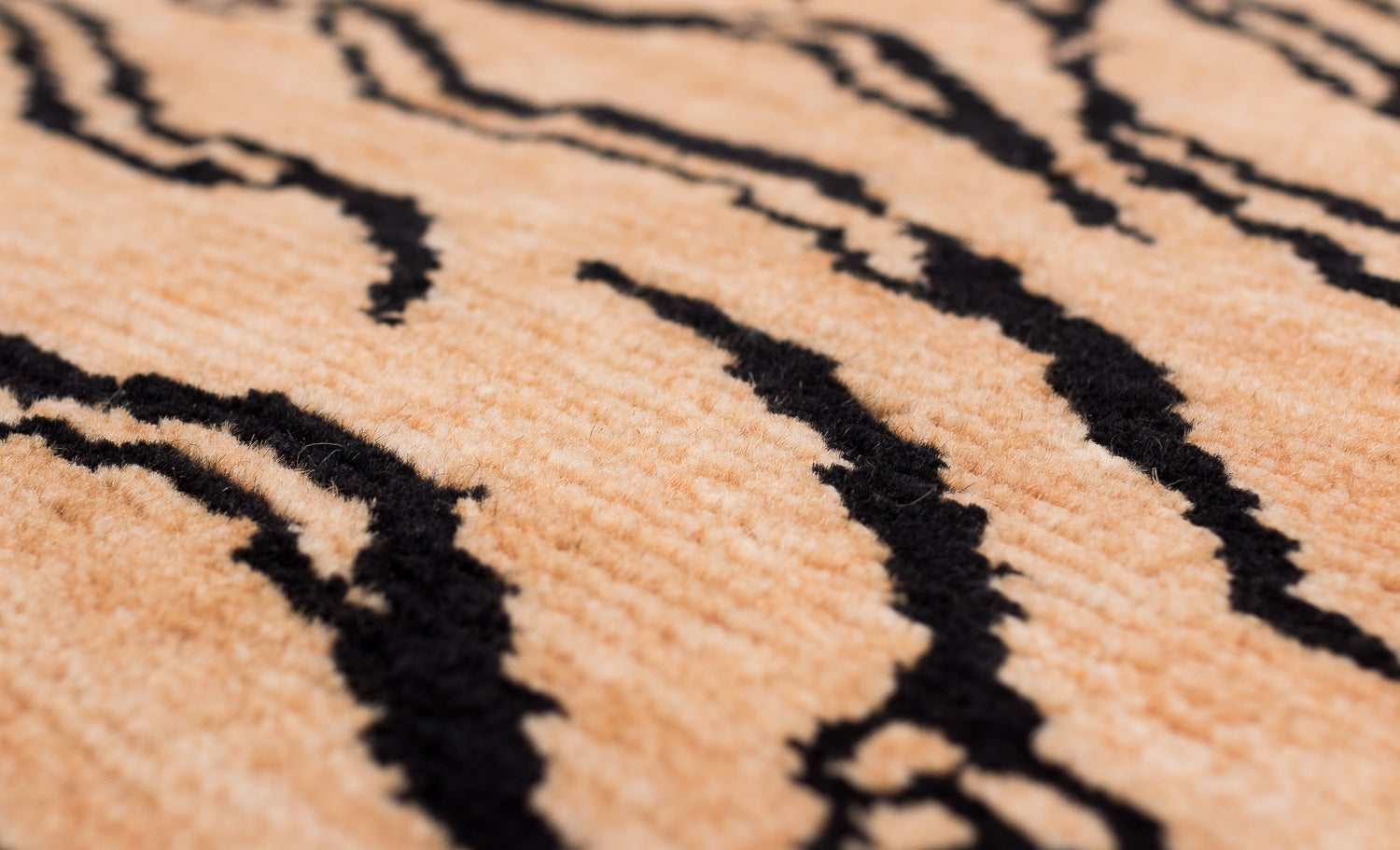 Tiger Bengal | 3' (W) x 5'9" (L)