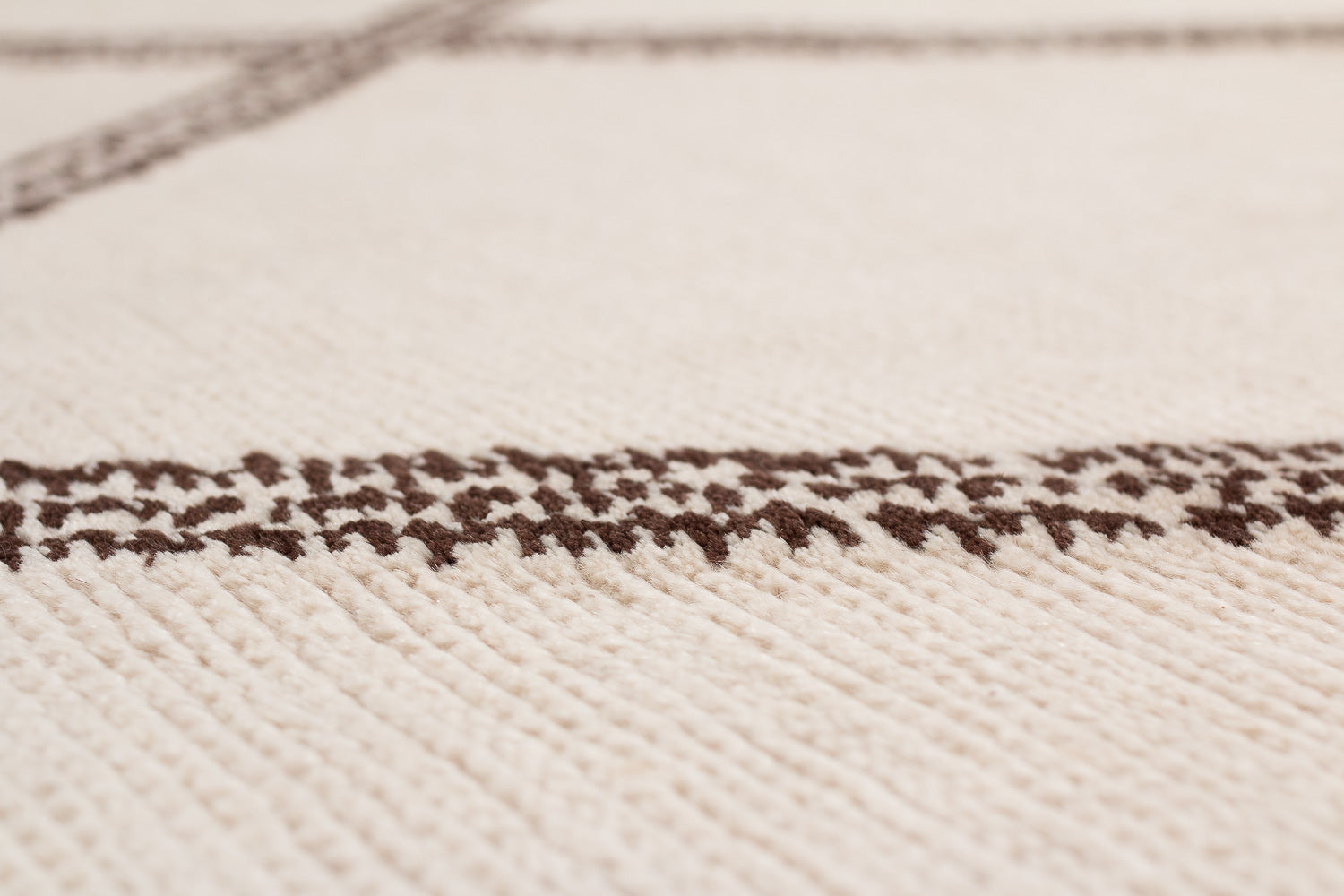 Crosshatch Cream | 6'2" (W) x 9'1" (L)