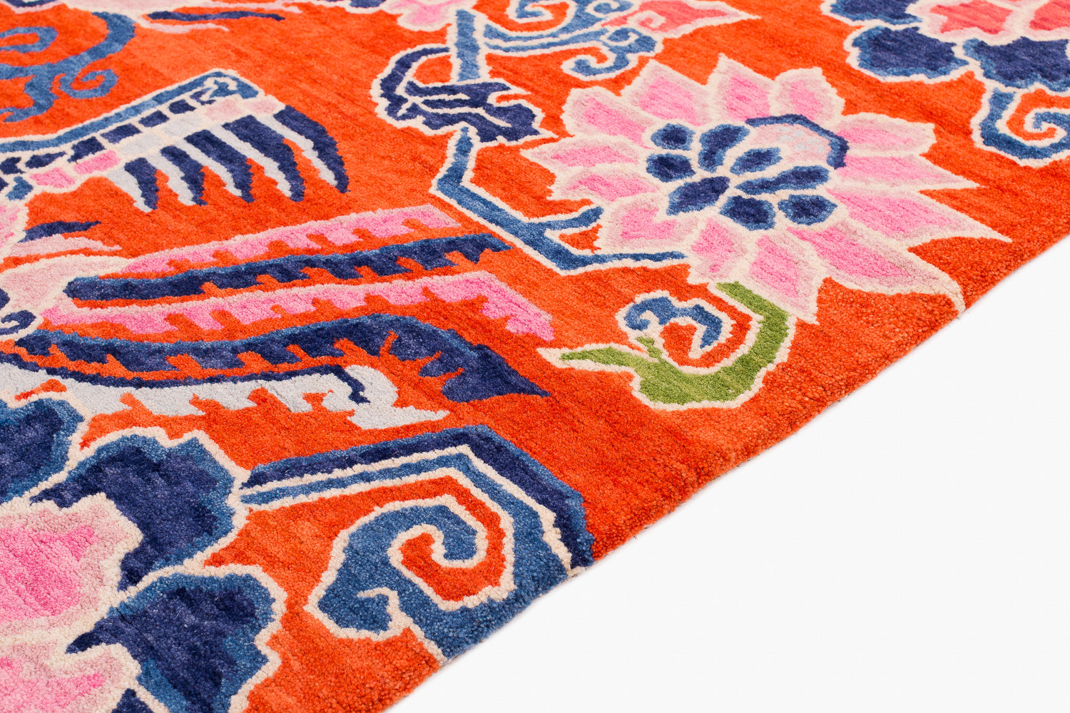 Lotus Garden | 3' (W) x 6'1" (L)