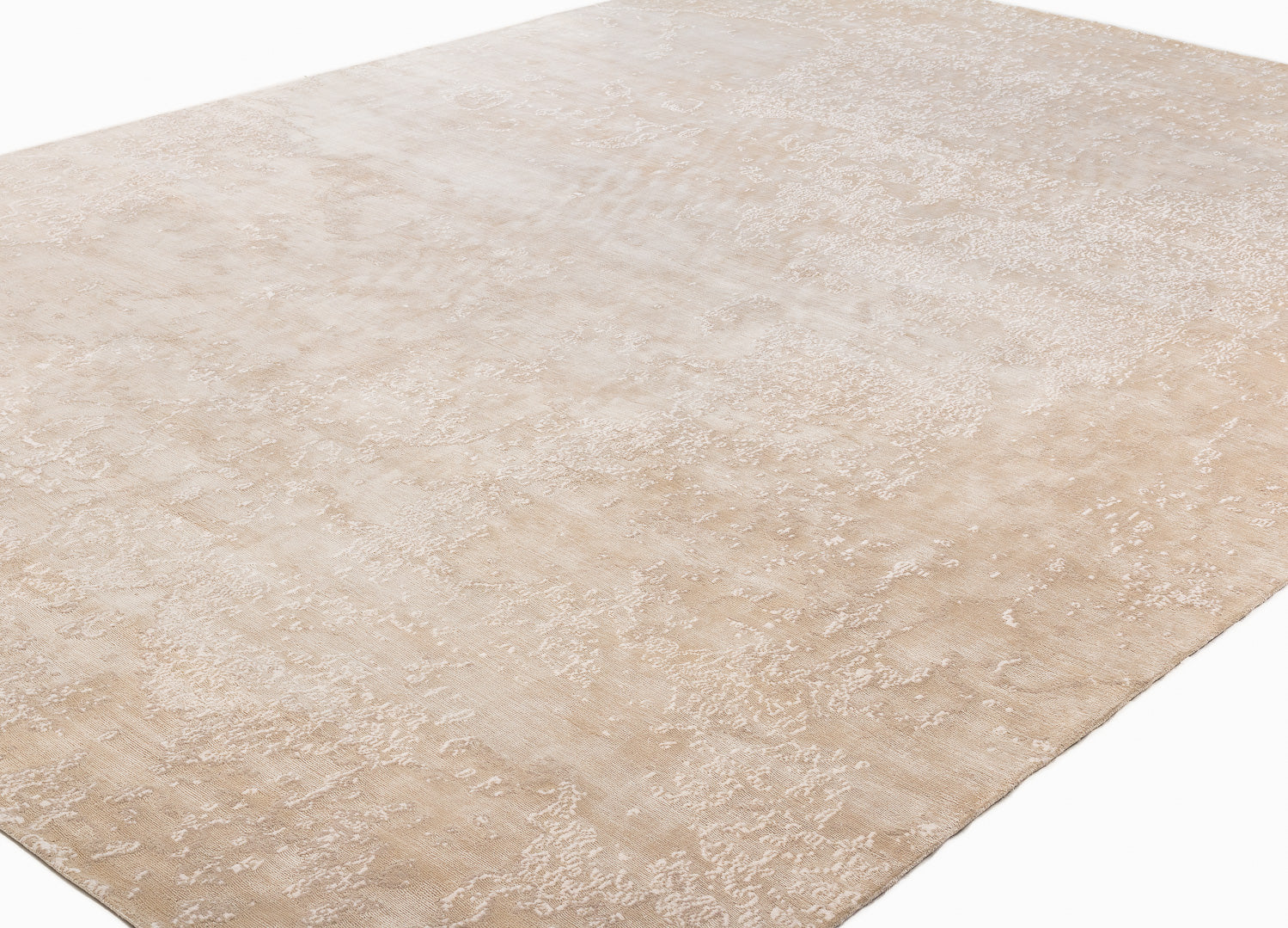 Aquarium Cream | 10'2" (W) x 14'3" (L)