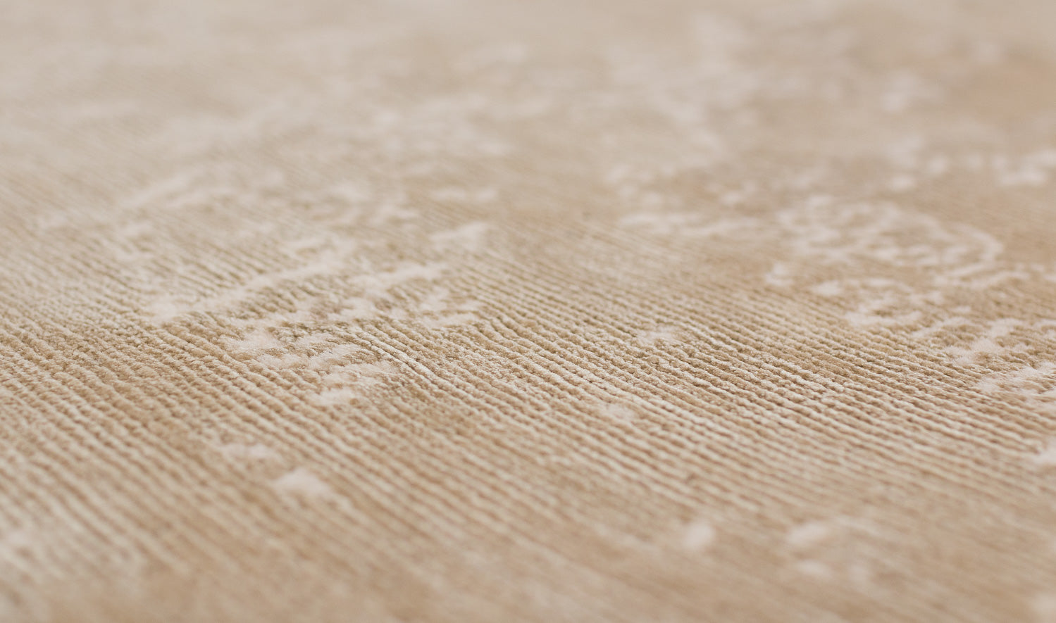 Aquarium Cream | 10'2" (W) x 14'3" (L)