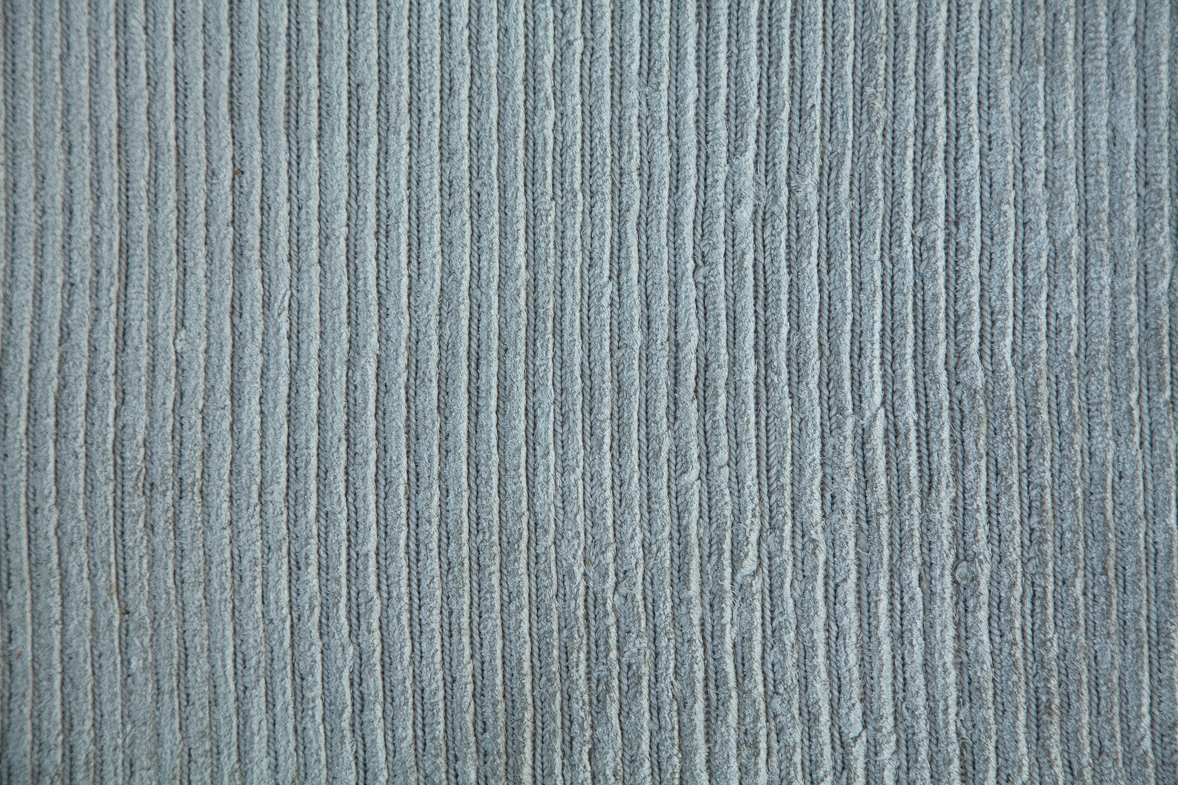Corduroy Silver Silk | 14' (W) x 25' (L)