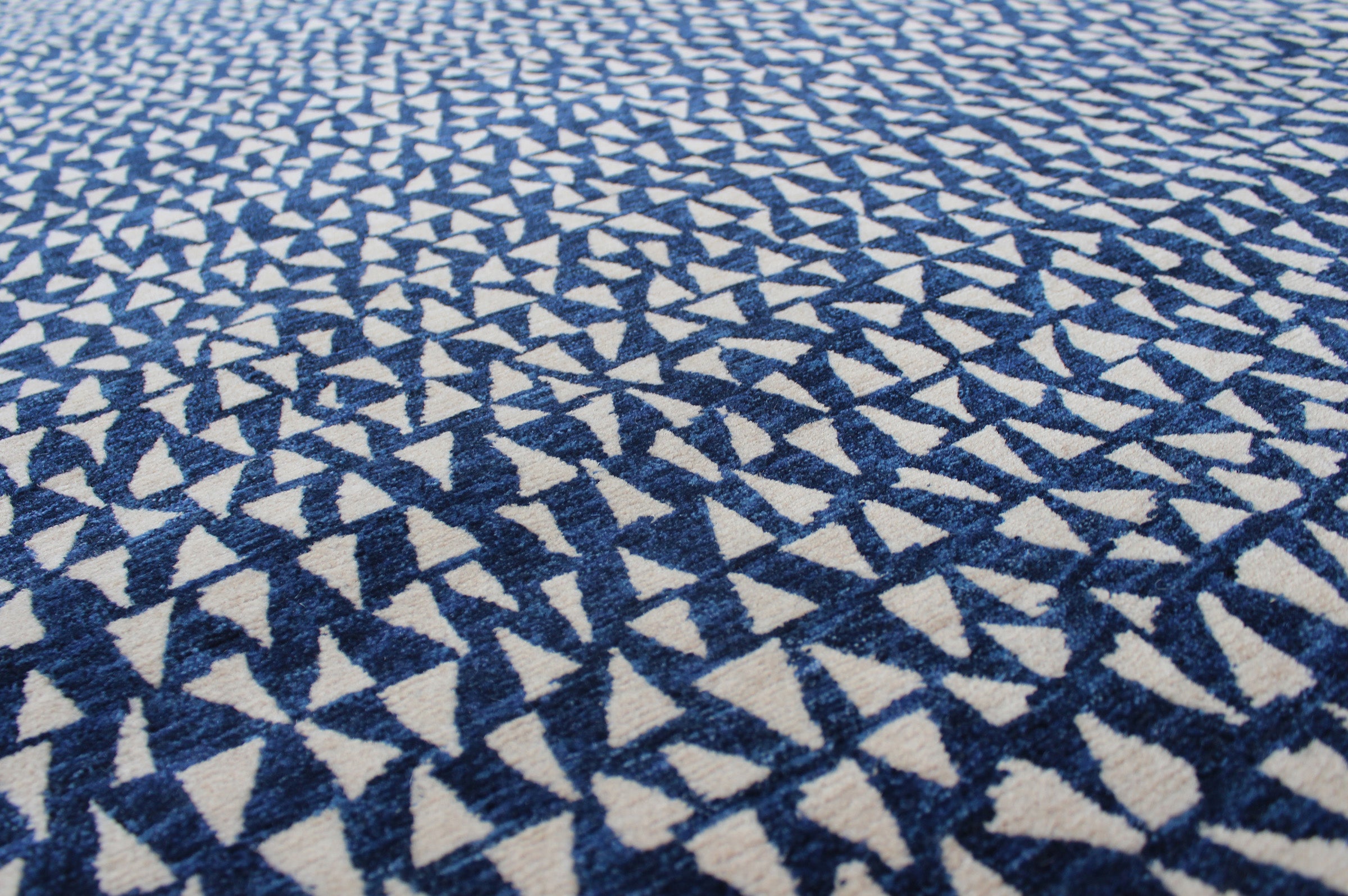 Dancing Triangles Indigo | 5' (W) x 7' (L)