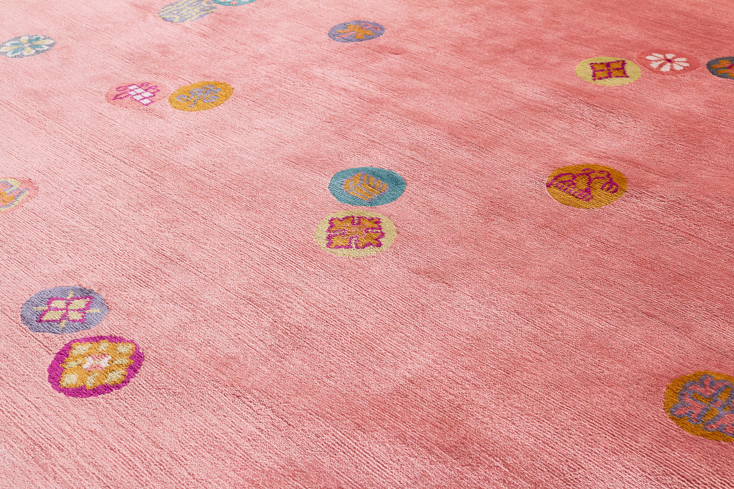 Tang Chung | 8'0 (W) x 10'0 (L)