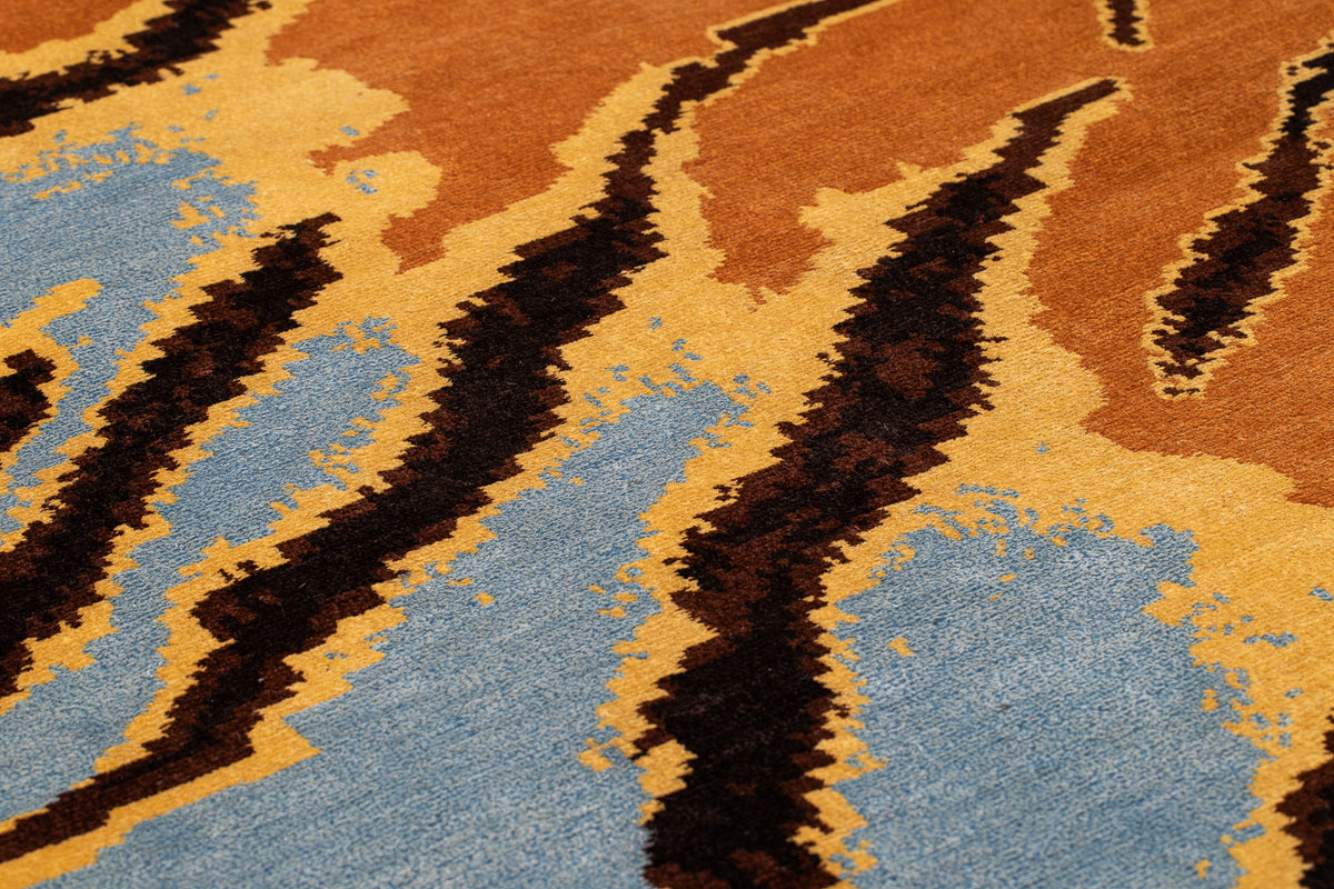 Tiger Caramel | 9' (W) x 12' (L)