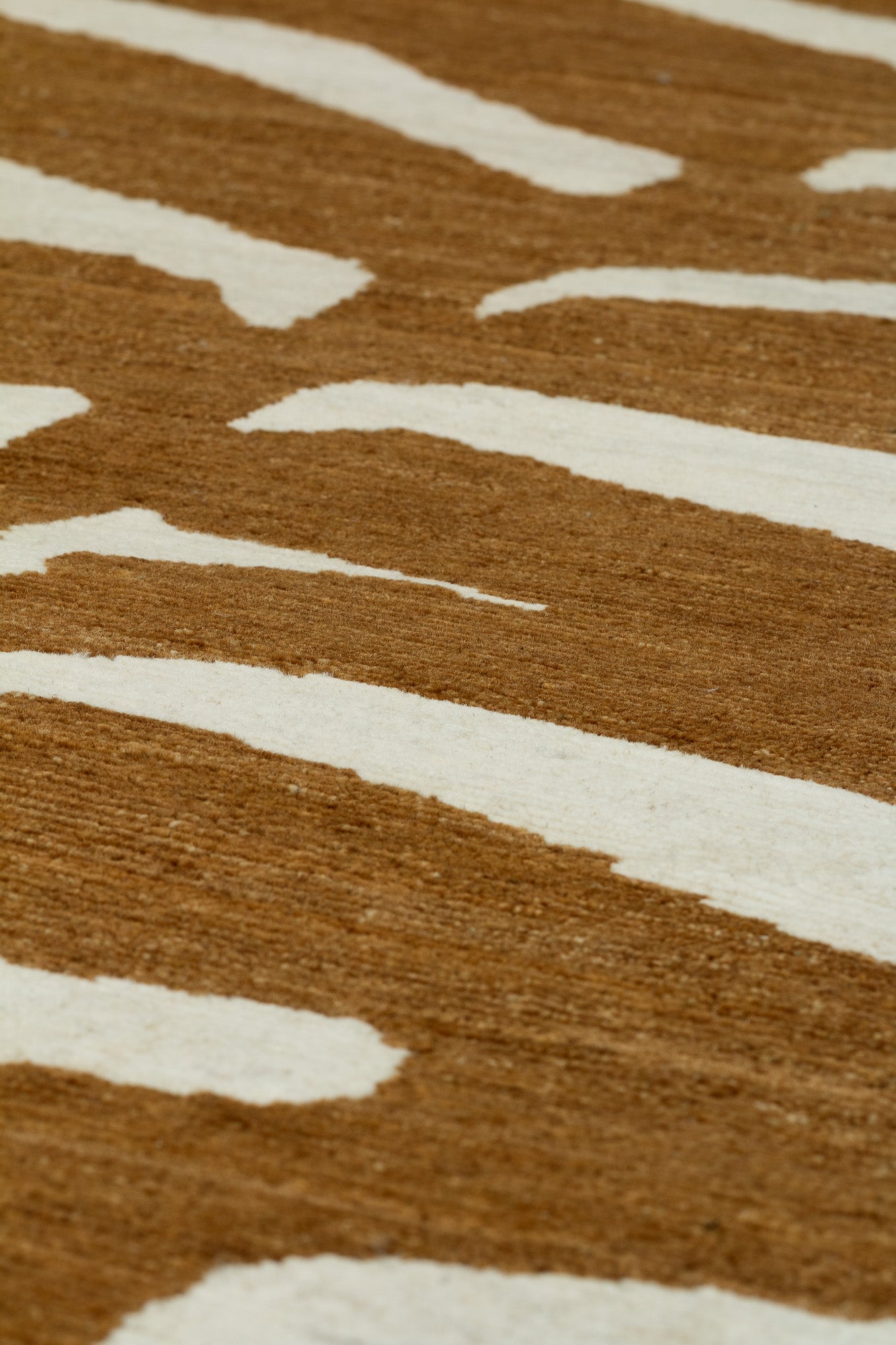 Zebra Bronze Shiva Puri | 10' (W) x 12' (L)